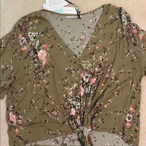 Luq Rhee tie front top